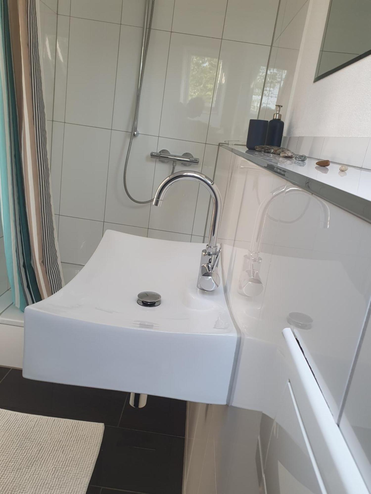 Zwischenraum Otel Wuppertal Dış mekan fotoğraf
